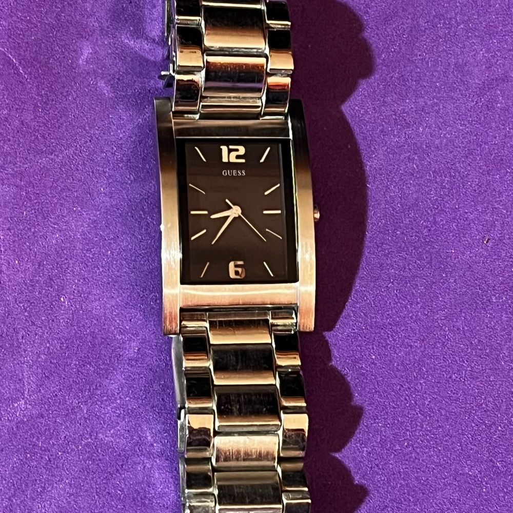 Guess Men's Rectangular Face Watch - image 6